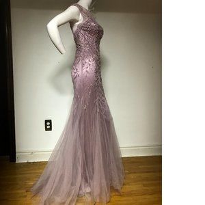 Le Chateau formal wedding bridesmaid gown dress embellished floral beaded tulle